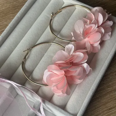 Boucles d’oreilles dorées